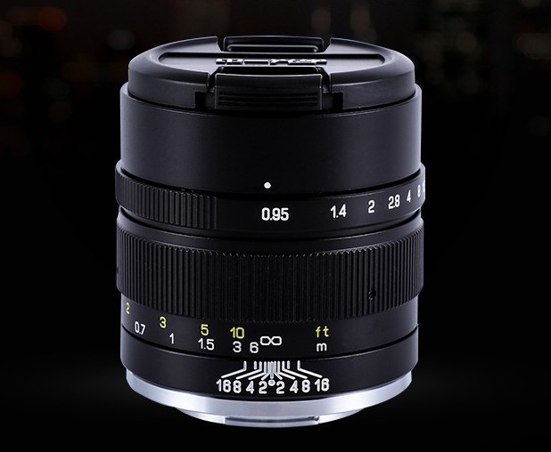 【SPEEDMASTER系列】中一光学35MM f0.95微单大光圈半幅定焦手动镜头